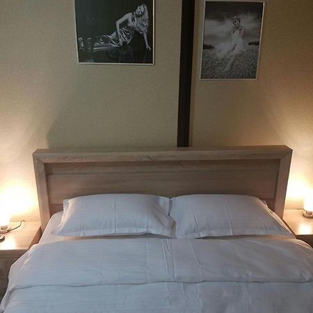 ياش Rez Suites المظهر الخارجي الصورة
